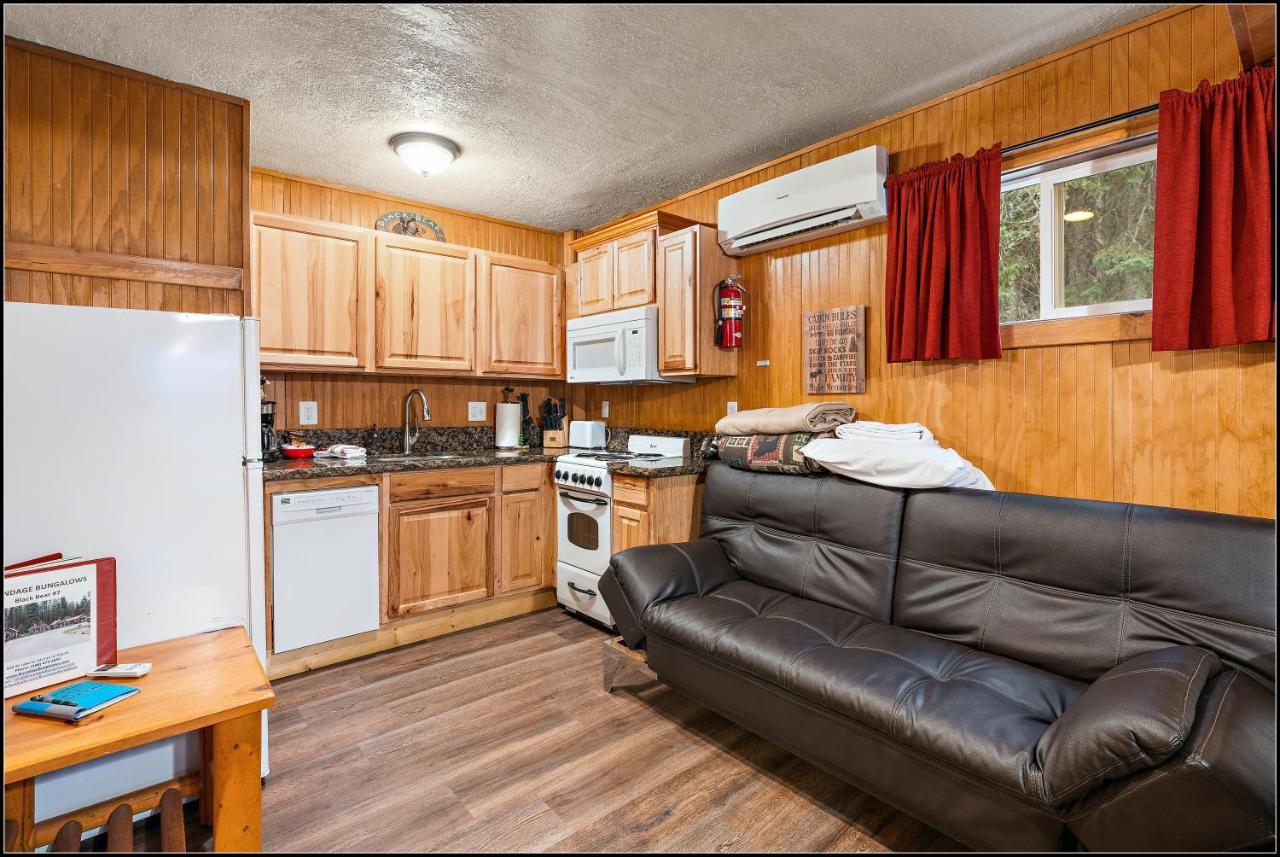 Brundage Hotel 2*
