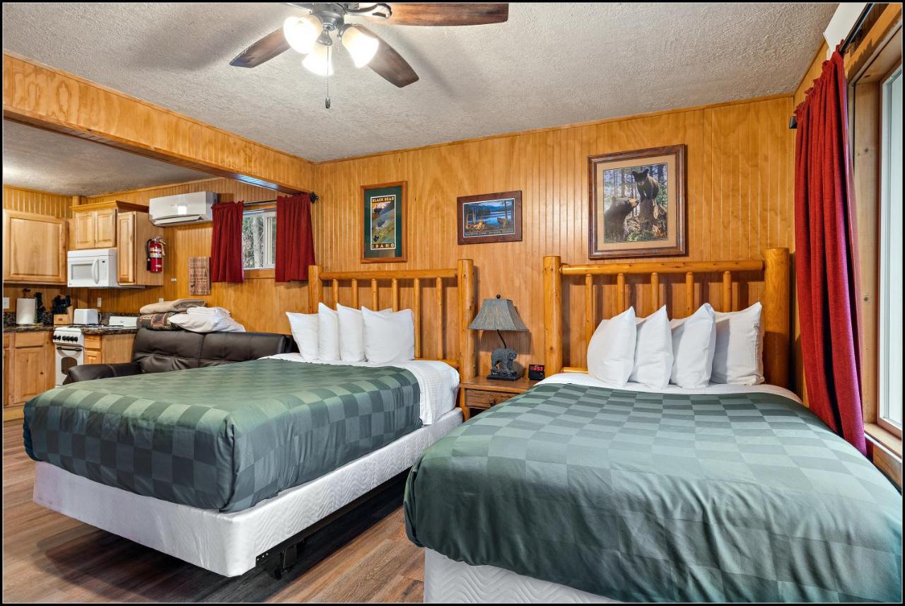 Hotel Brundage McCall
